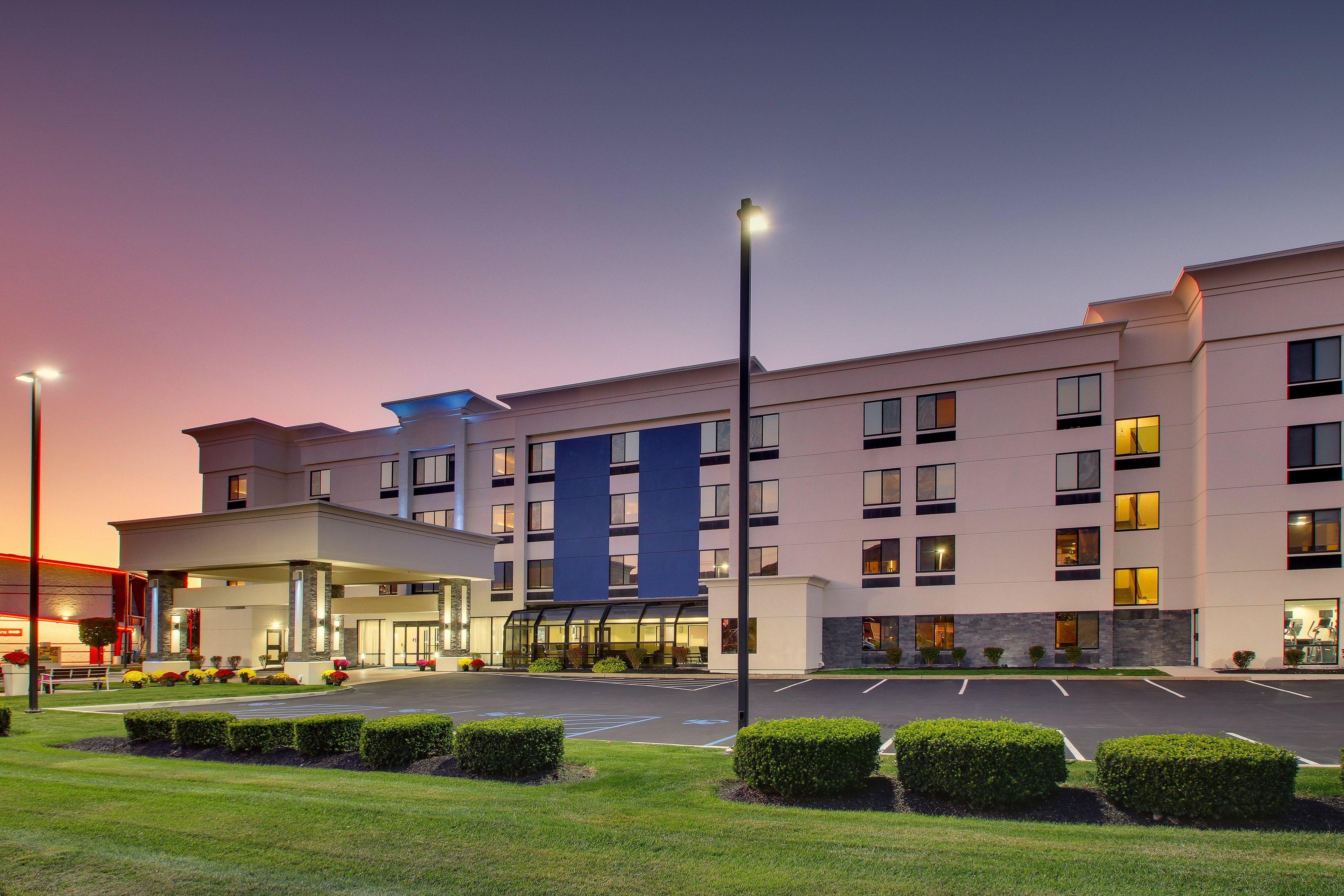 Holiday Inn Express Fishkill-Mid Hudson Valley By Ihg Exterior foto